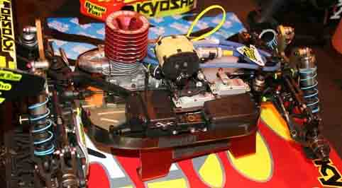 New Kyosho Inferno MP9 Radio Box and Servo Tray